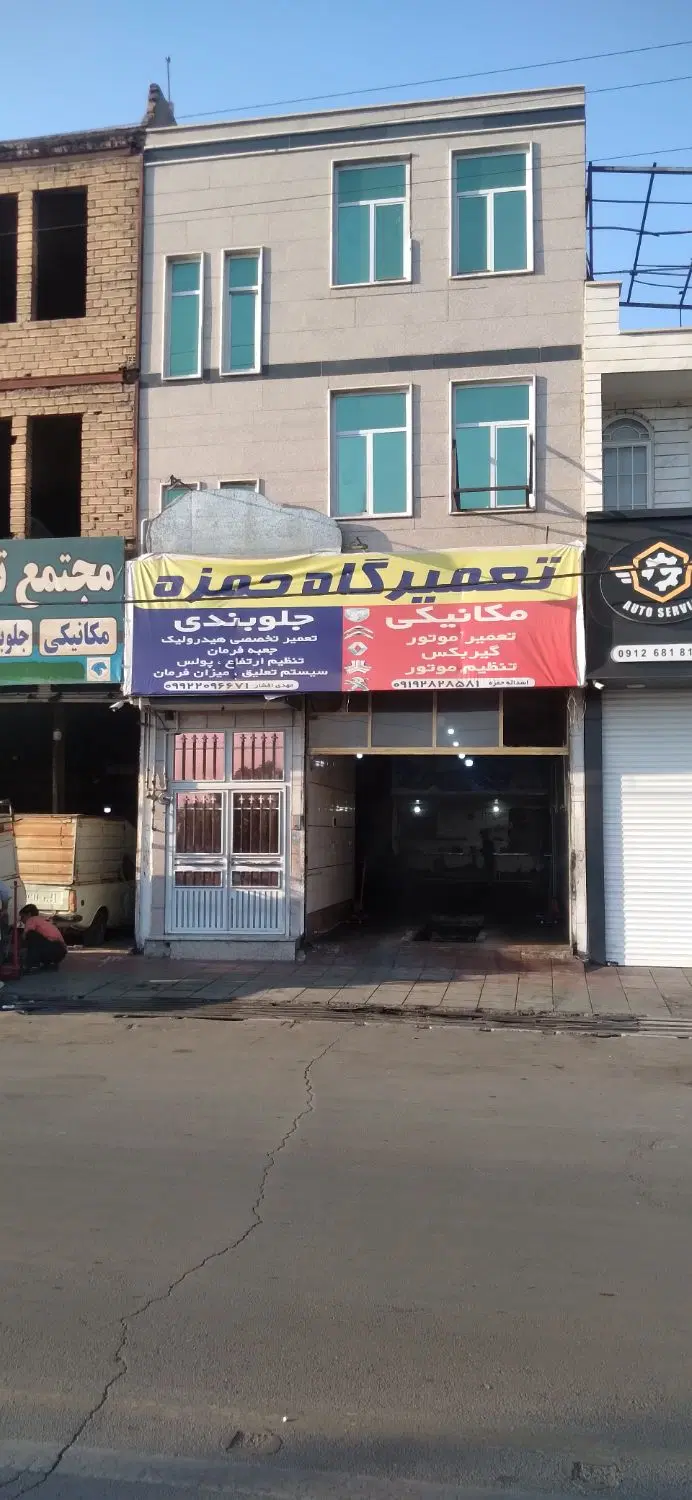 تجاری ومسکونی  محمود اباد نمونه  بهر جاده رشت