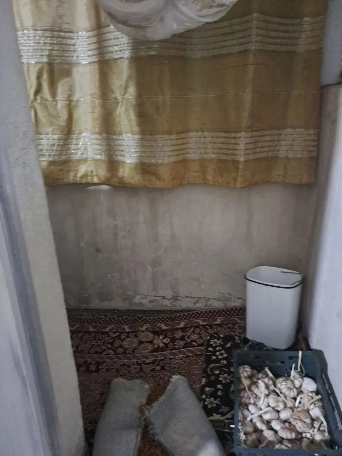 یک خواب اشپزخانه سردوگرم