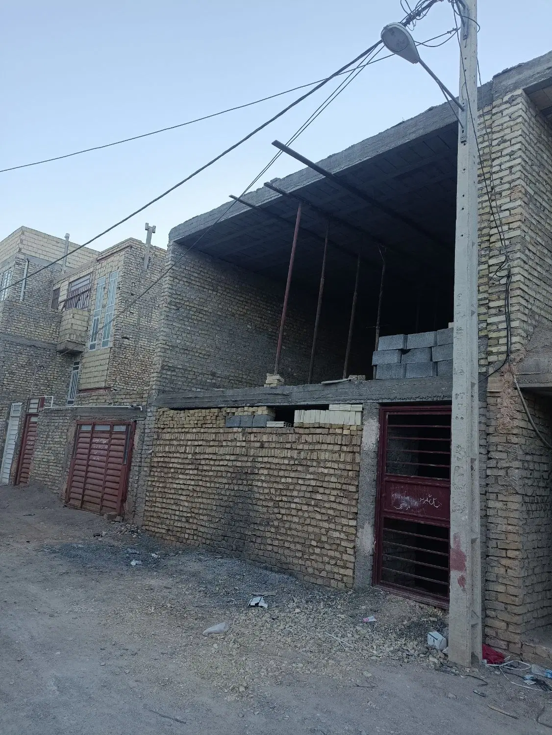 فروش نیمه ساز اسکان
