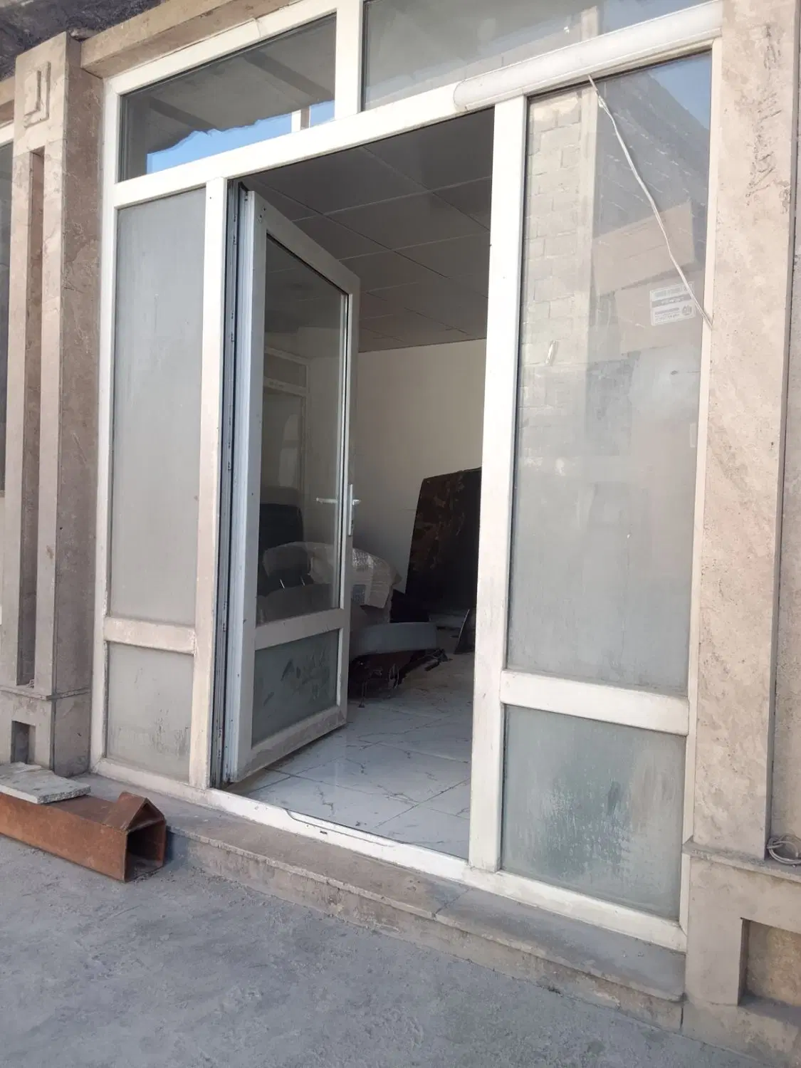 گاراژ 300متری