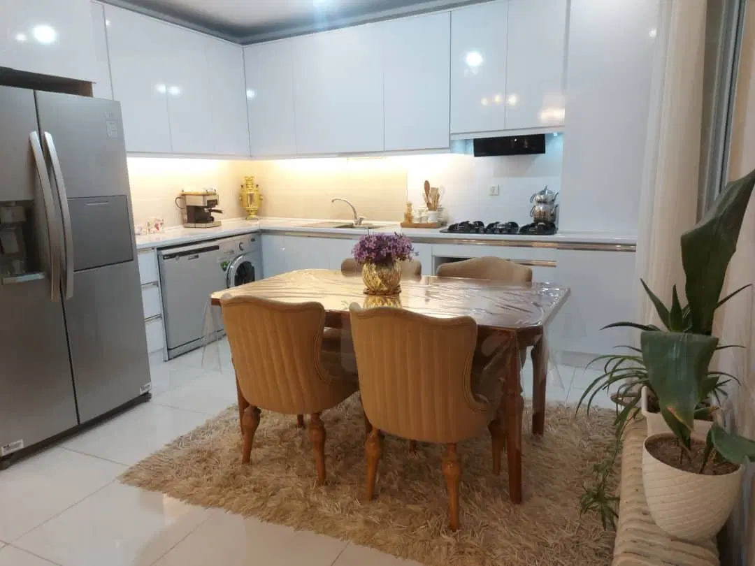 فروش حیاط