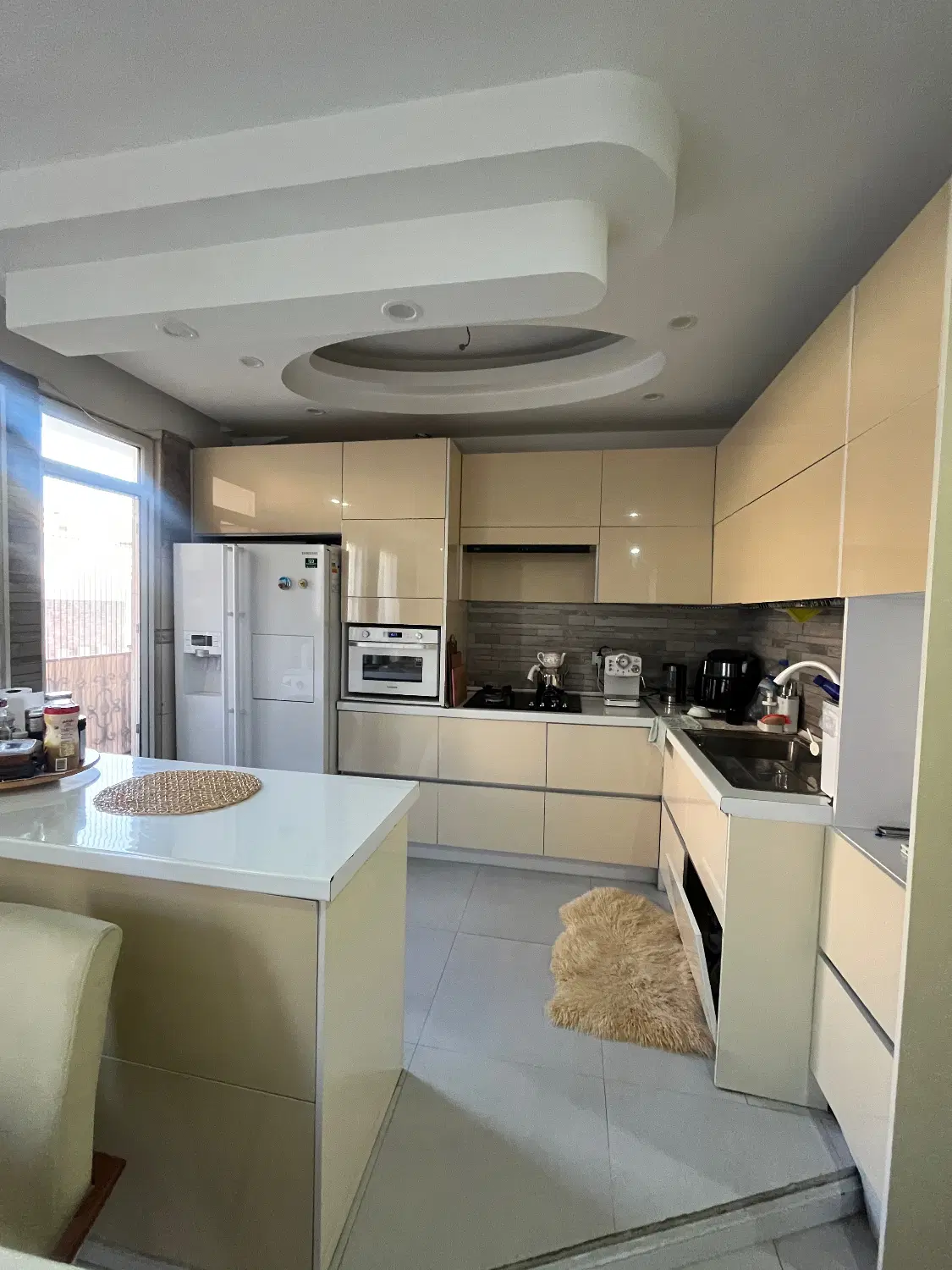 ۷۷ متر ۲ خواب فول امکانات_ قابل معاوضه