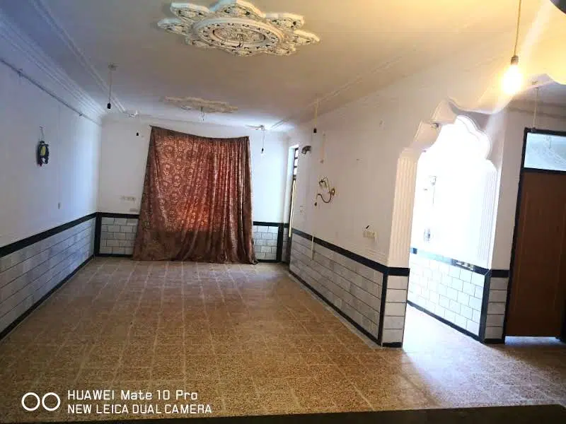 رهن کامل منزل طبقه بالای همکف فلکه شورا