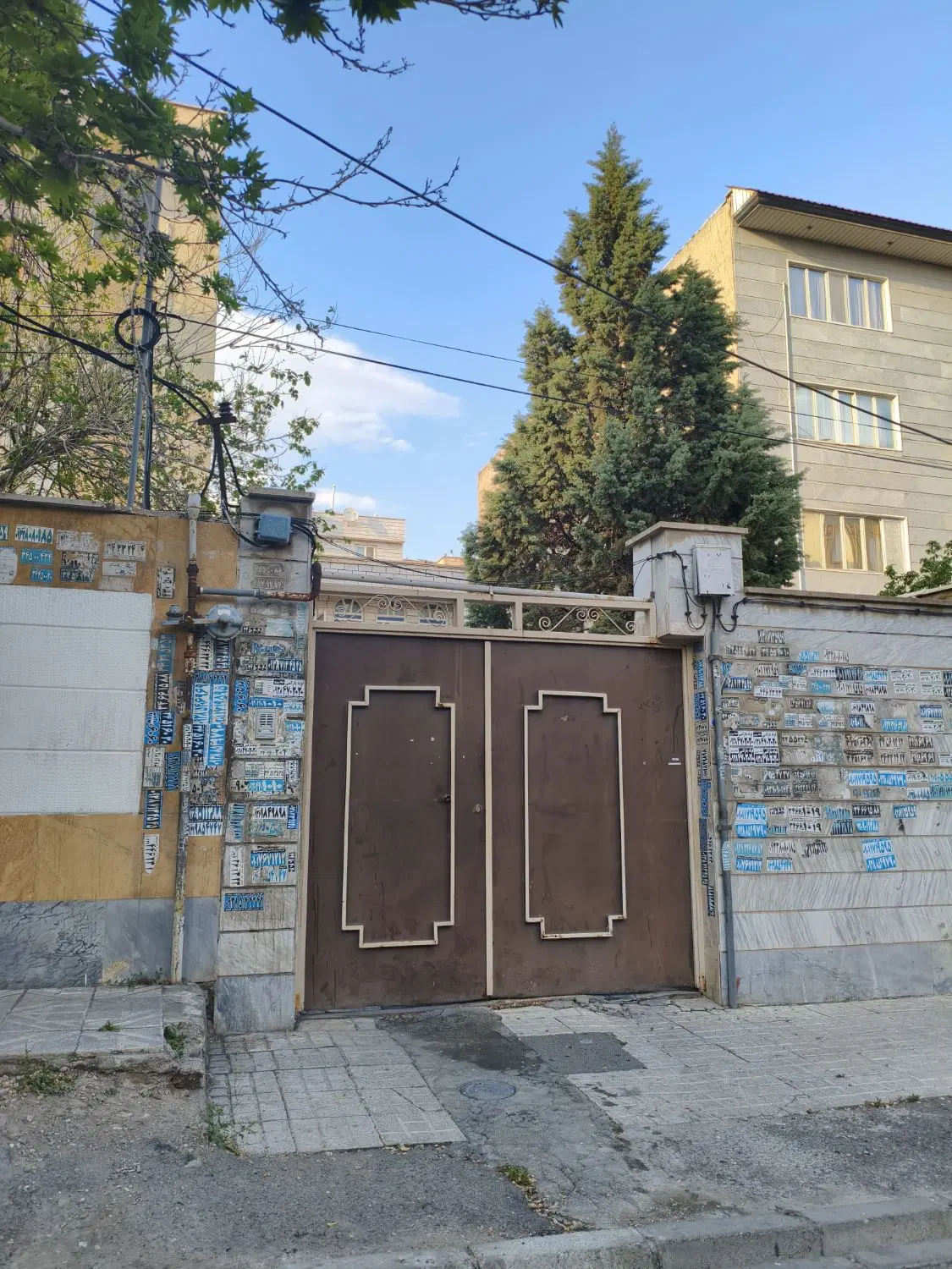 ویلایی ۲۲۰ متر قلم