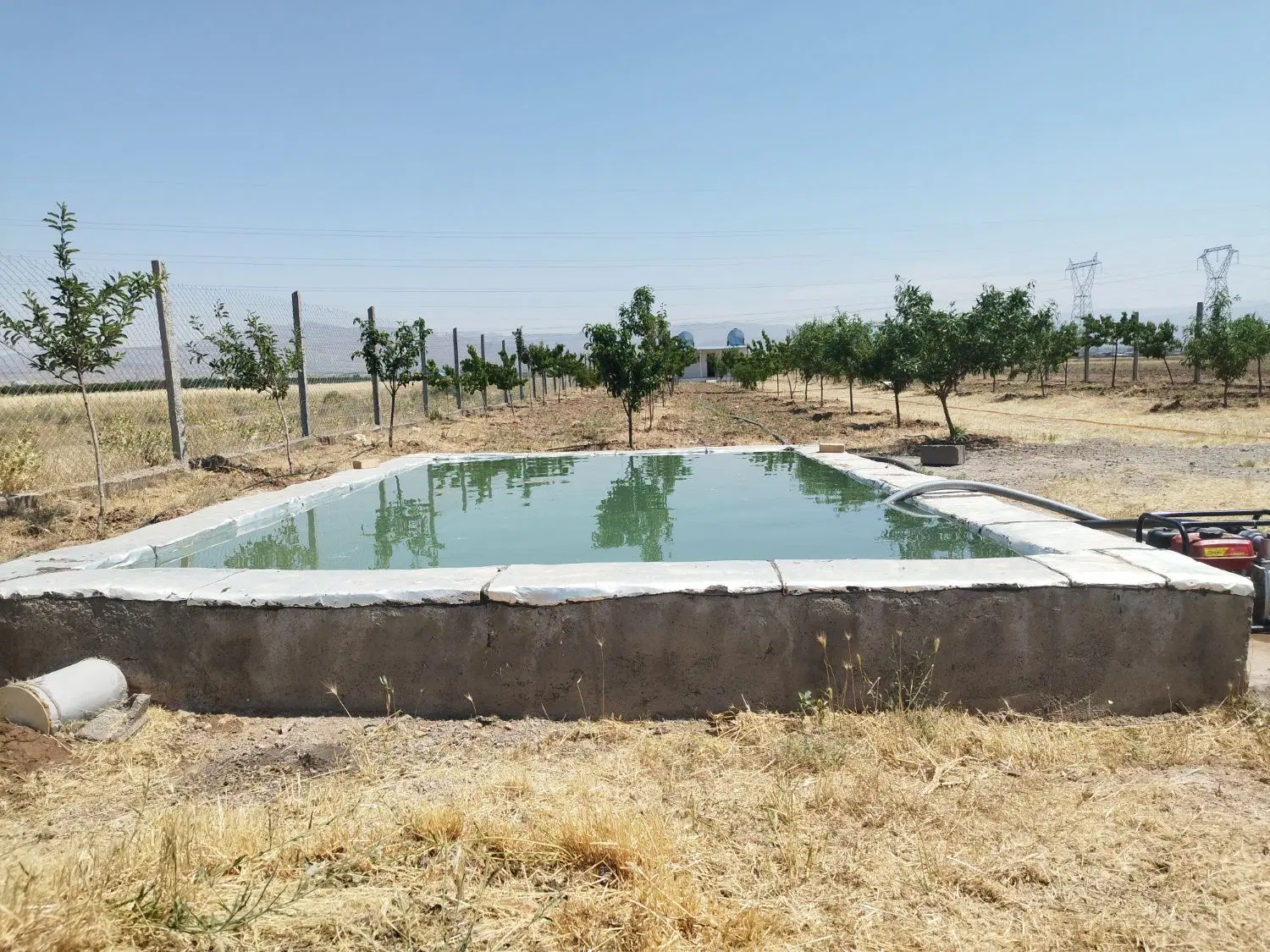 باغ نزدیک قزوین.