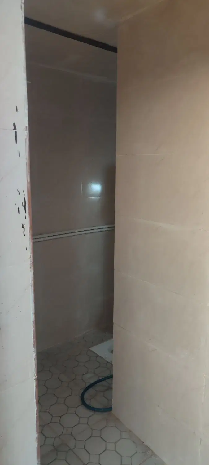یک خانه کامل در شهرک امیر اباد