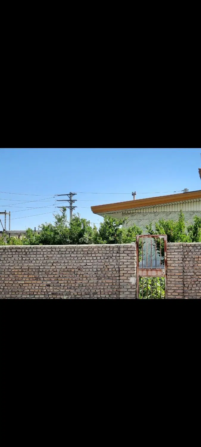 ۵۰۰ متر ۴ دیواری آجری امکان معاوضه با خودرو روز