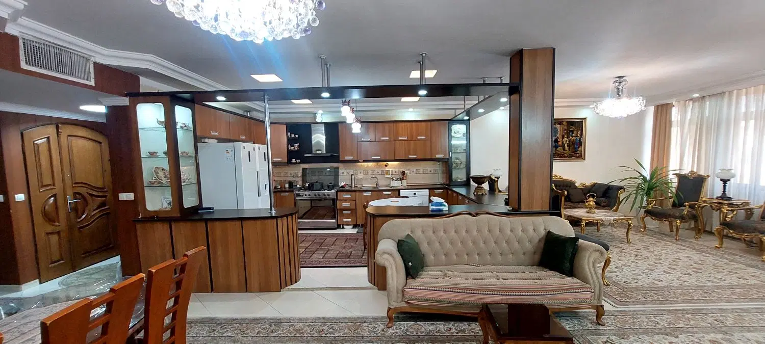 آپارتمان    دانشجو ۱۴