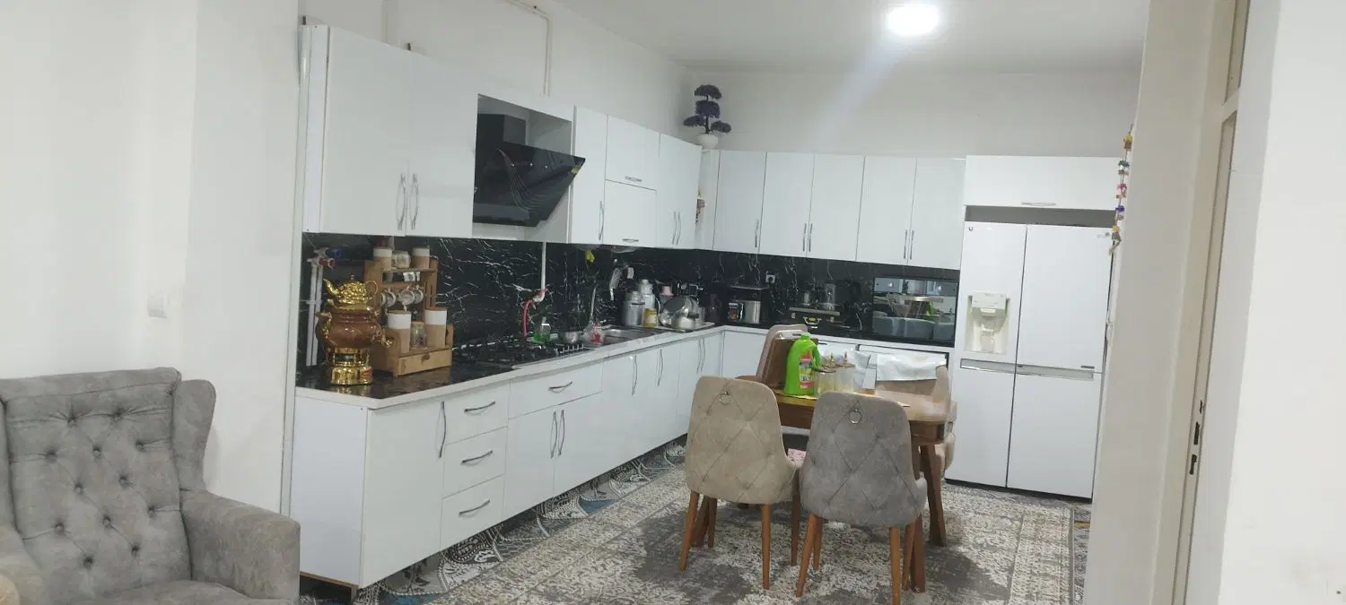 فروش منزل ویلایی خ شهید دستغیب