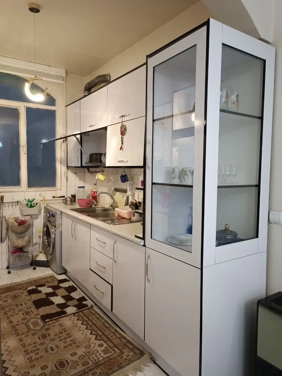 آپارتمان چندقدم به هفده شهریور شمالی دوکله
