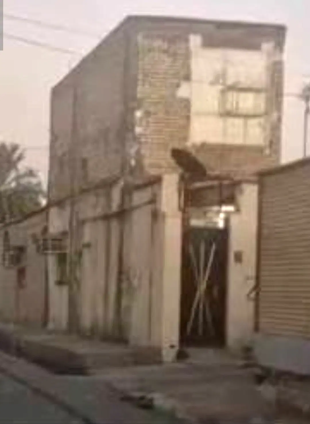 اجاره واحد۳۰۰ متری برای خانواده یاانباروکارگاه