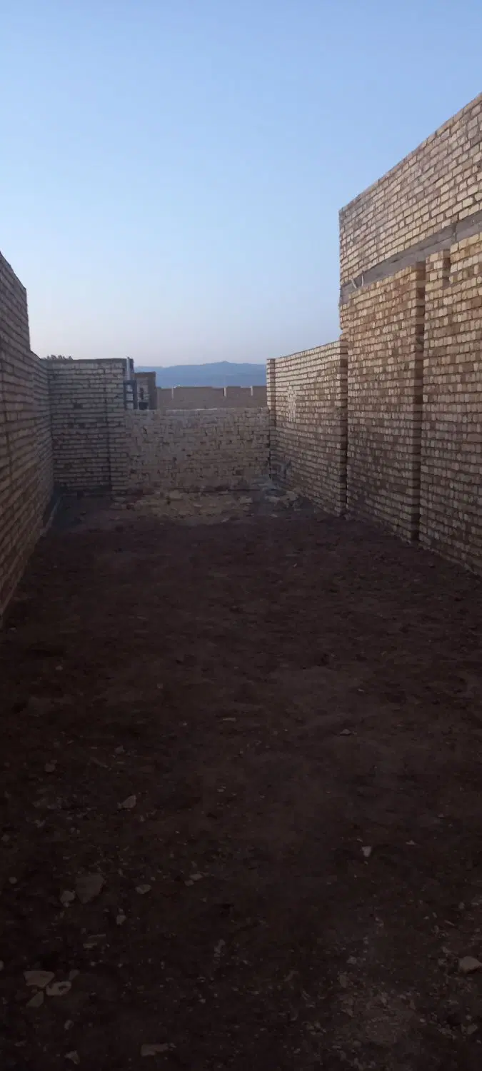 ۱۰۰ متری دوکله
