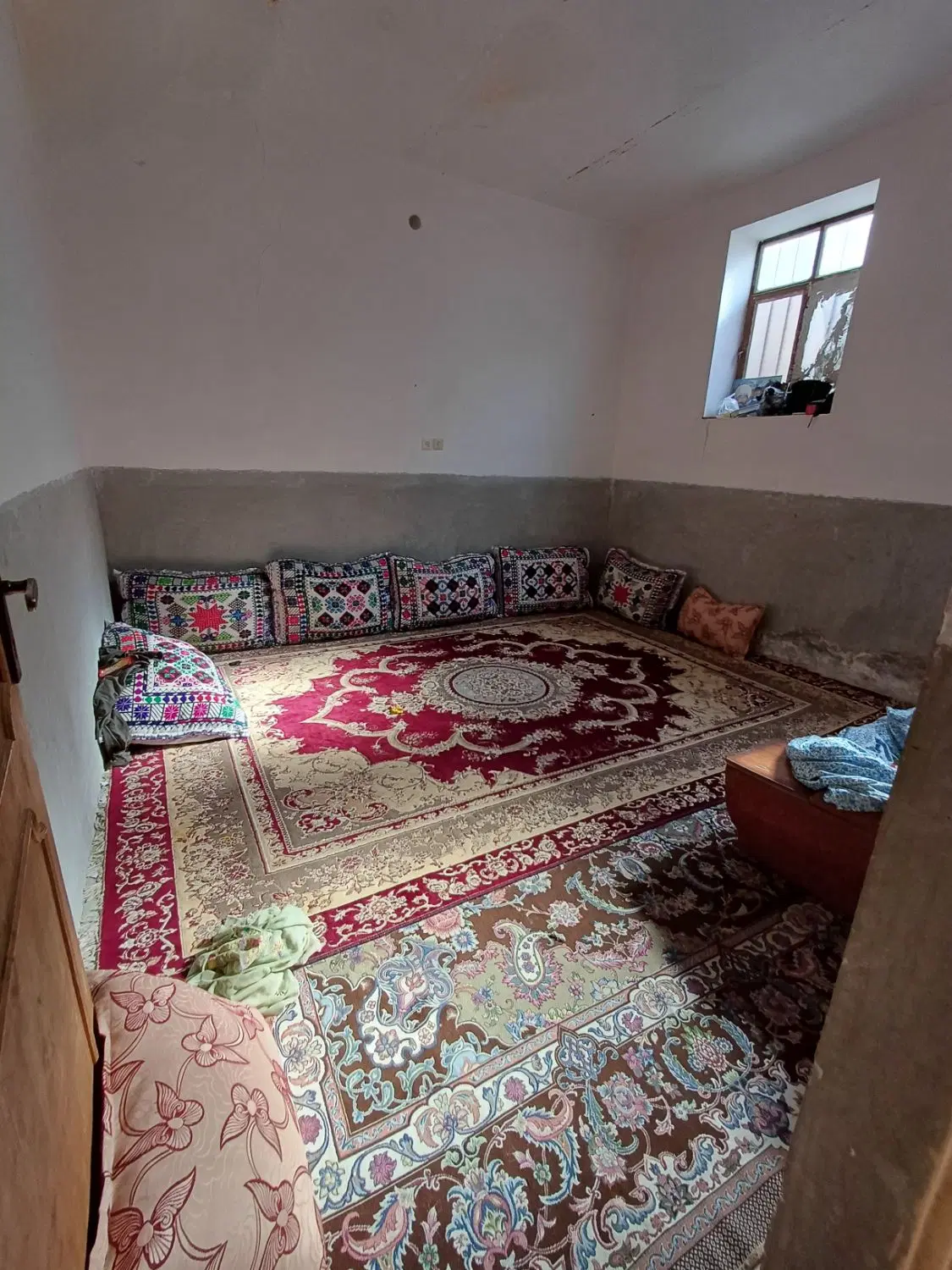 خانه خیابان نیمروز