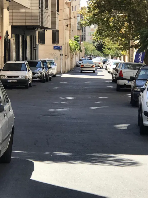 ۲۰۰ متر ویلایی بافت فرسوده خیابان ملکی
