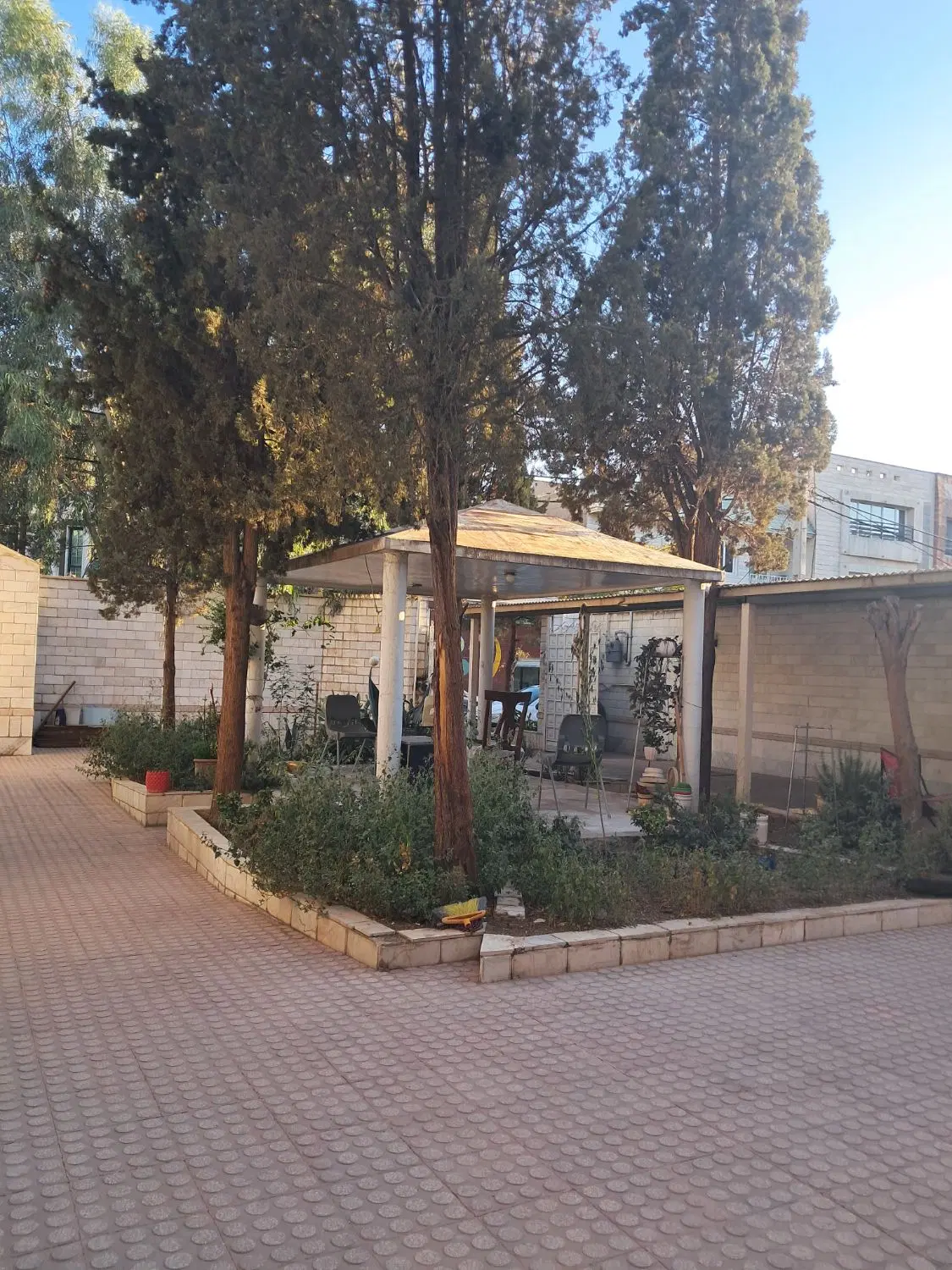 اجاره ۲۱۰ متر۴ خواب شهرک راه آهن