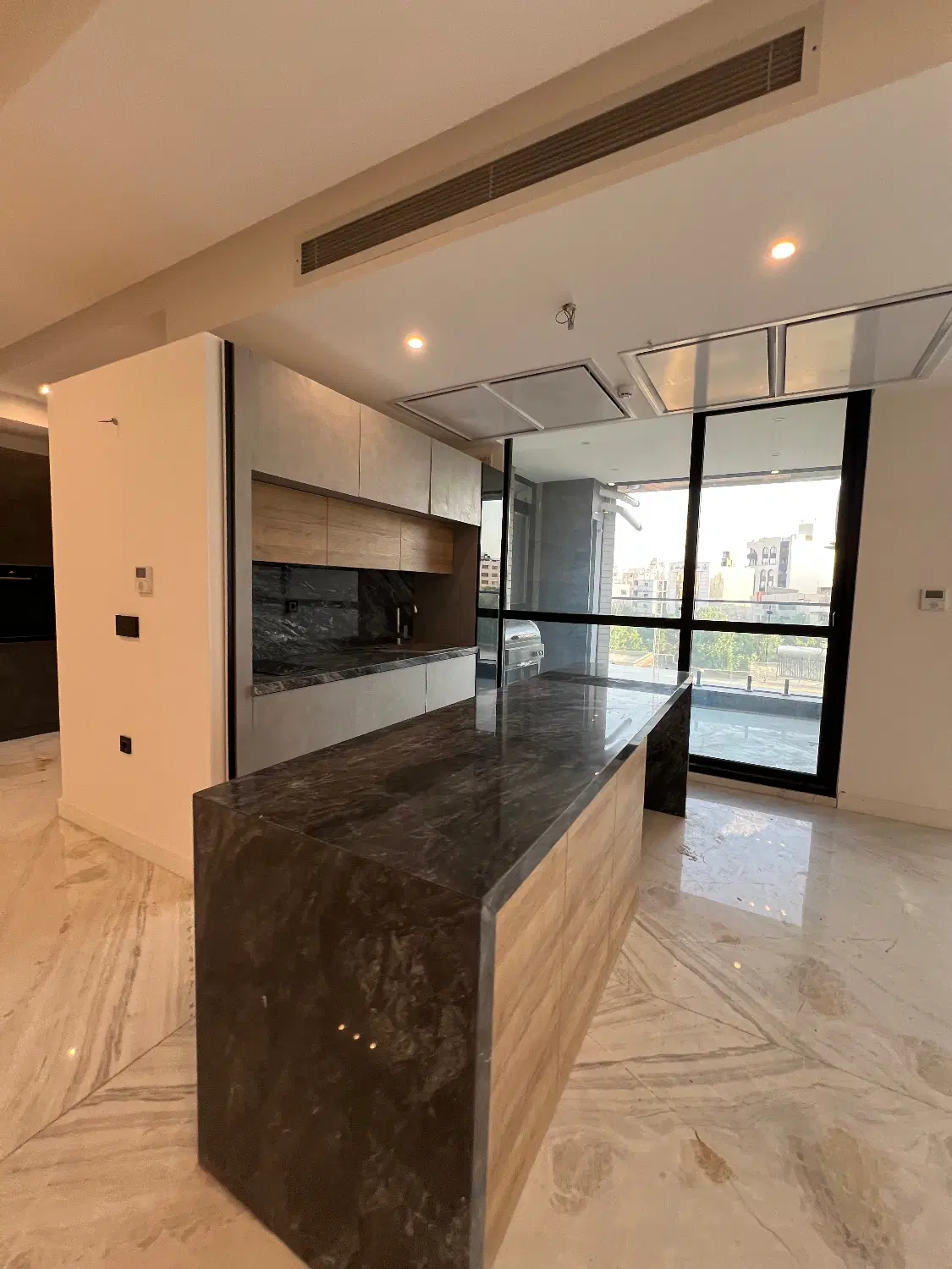 ۳۲۰ متر _ لوکیشن تاپ _ مجموعه آبی _ سجاد