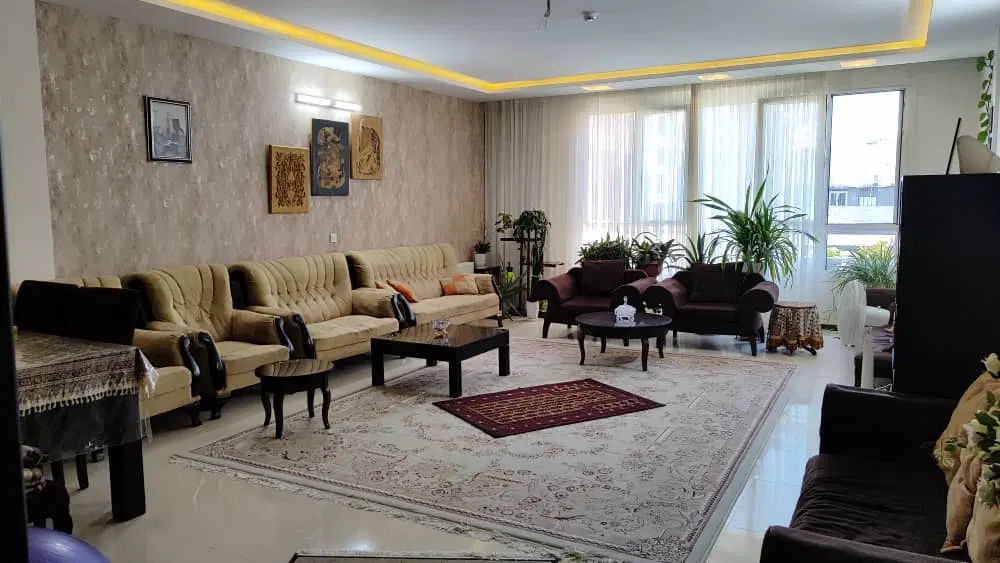 ۱۱۷ متر _ محمدیه ۲_ دو خواب نور_ سند آماده