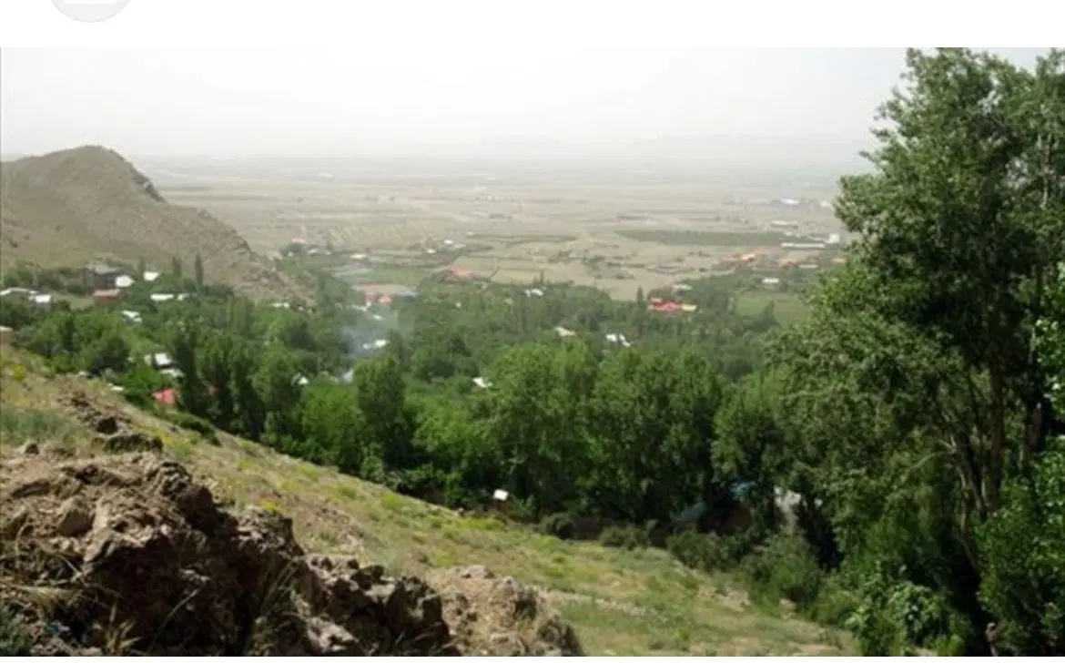 دهکده زیبا و توریستی آیینه ورزان