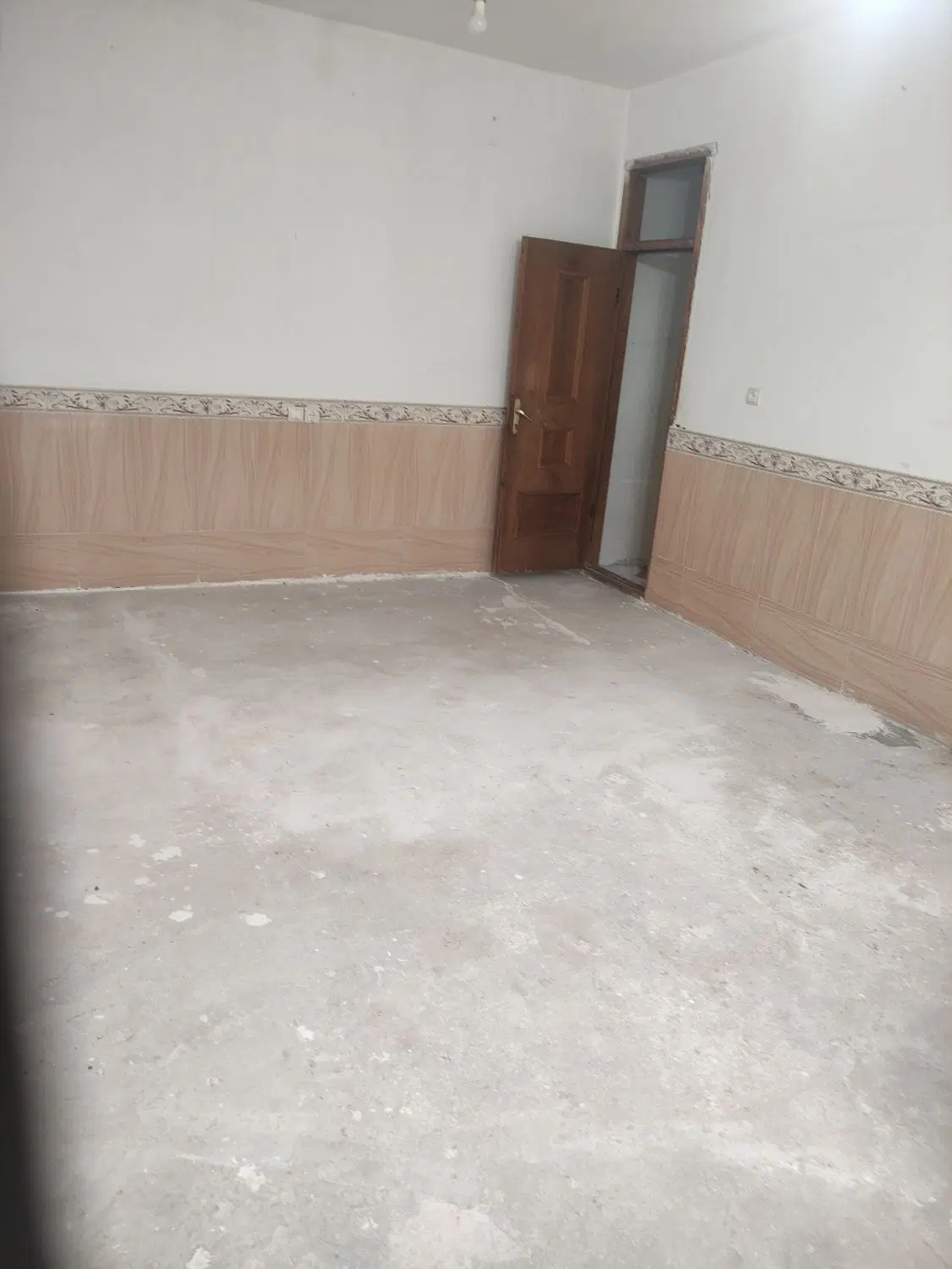 فروش یک واحد ویلای در دواسب