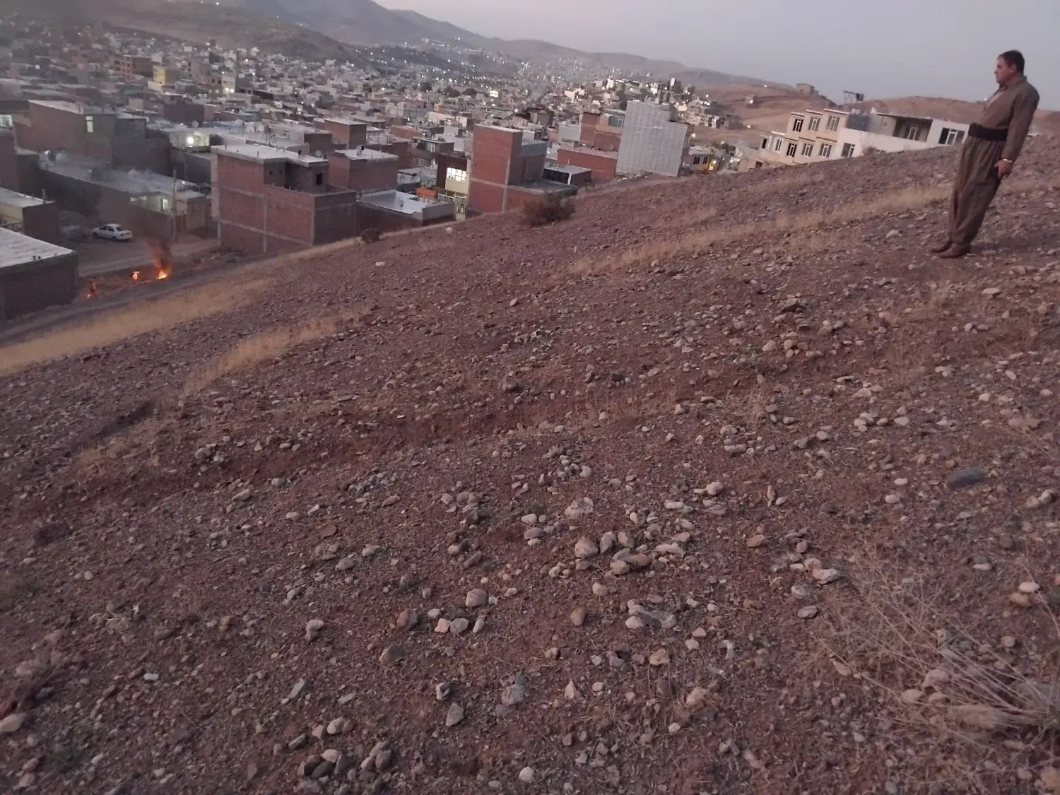 یک قطعه زمین اماده ساخت وساز