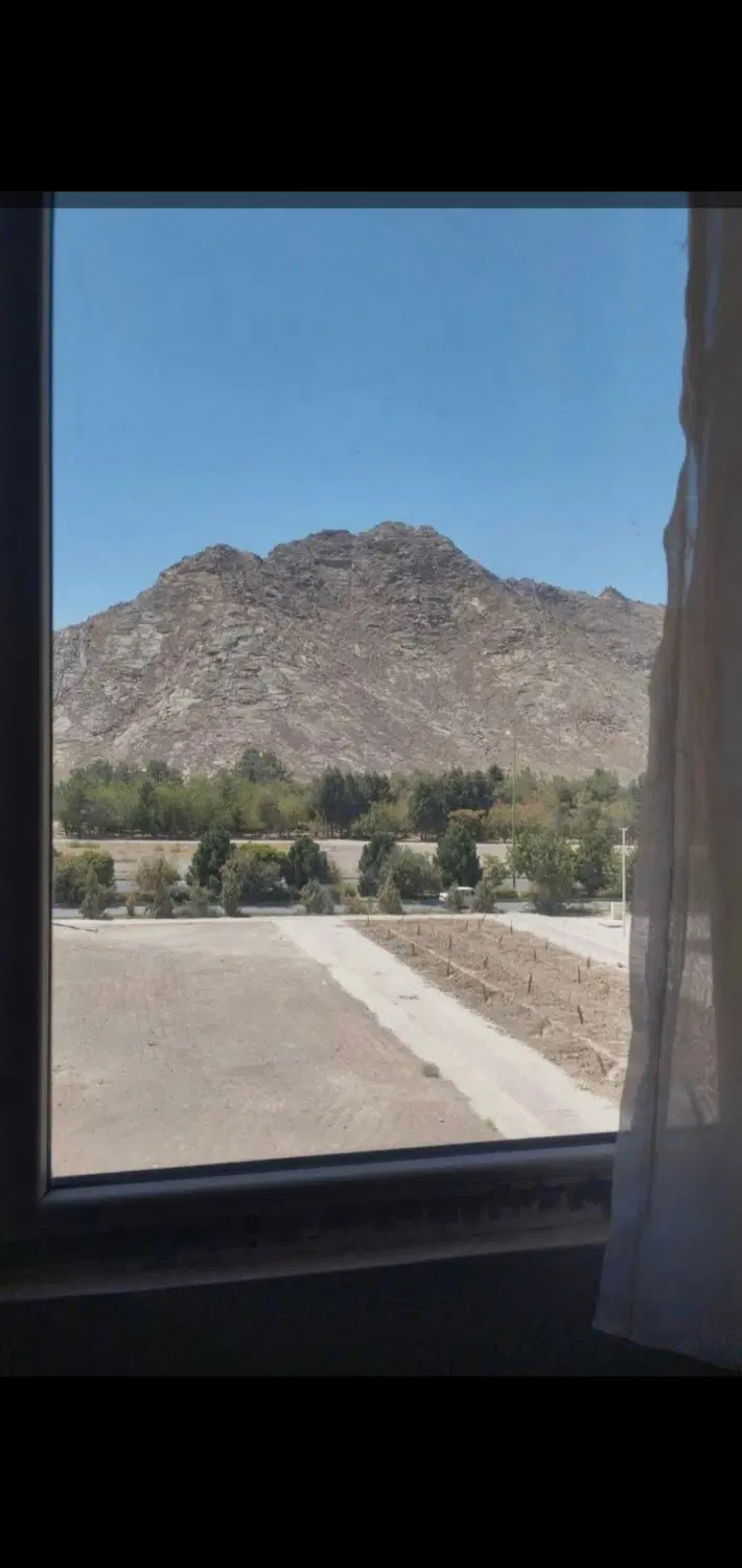 آپارتمان ۸۱متر مسکن مهر رهن واجاره