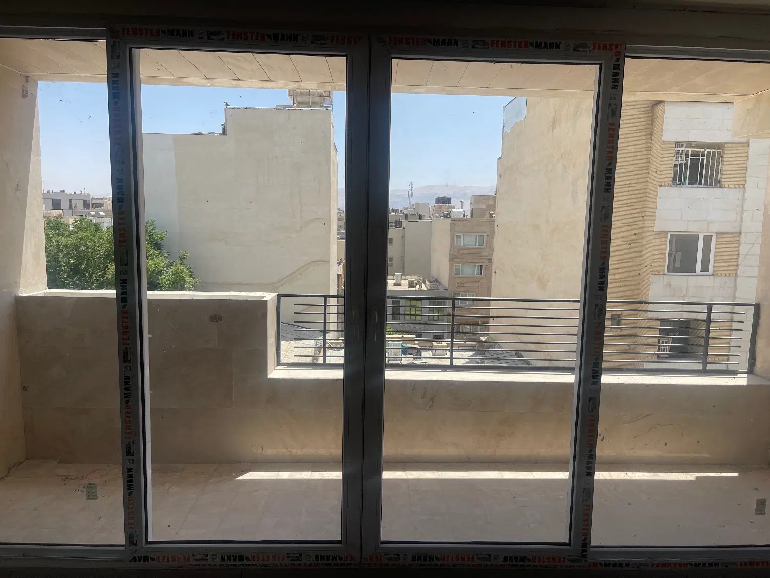رهن اجاره واحد ۱۰۰ متری ۲ خوابه سینما سعدی