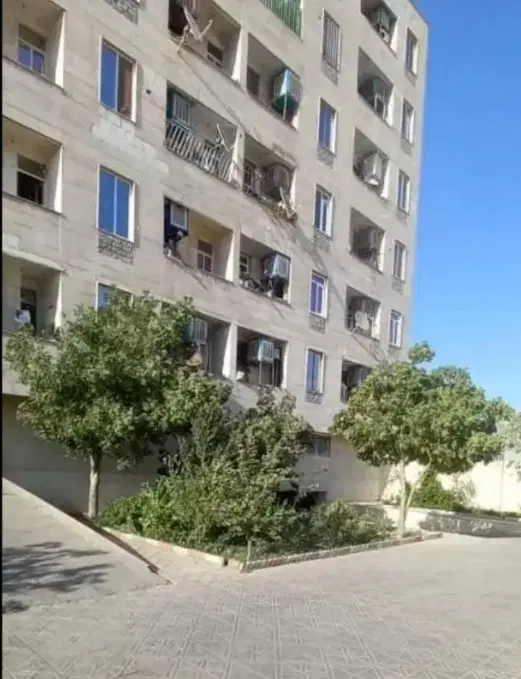 رهن _ اجاره ۷۷متری ۲ خواب شهرک ناز