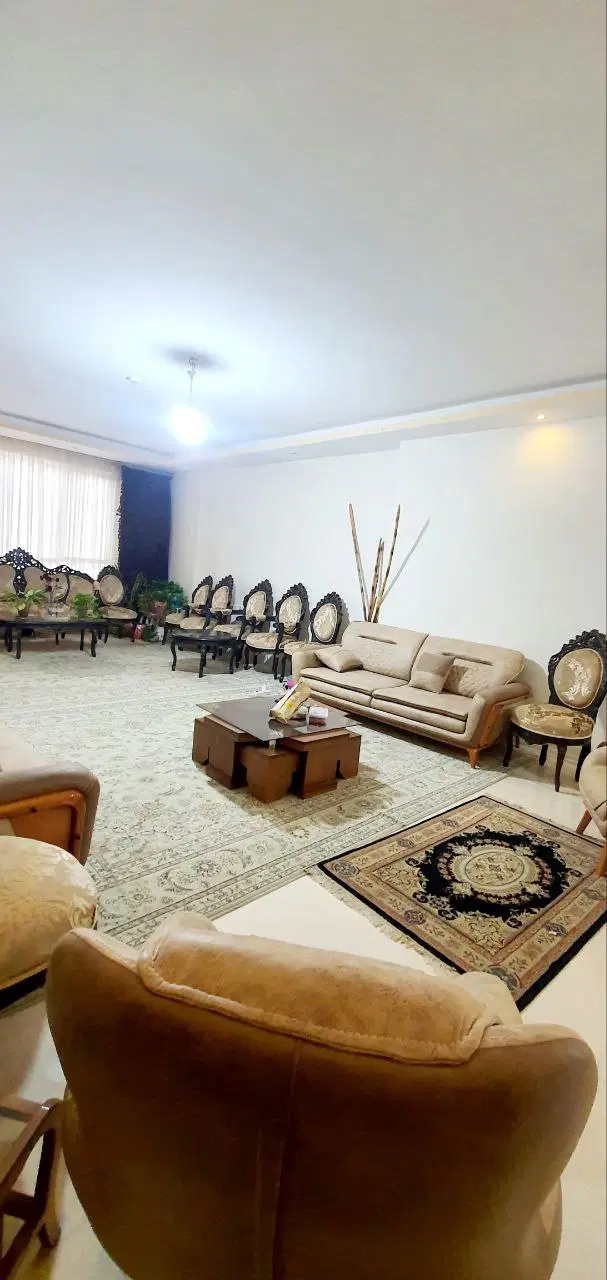 اپارتمان 130 متری دو خواب فول امکانات