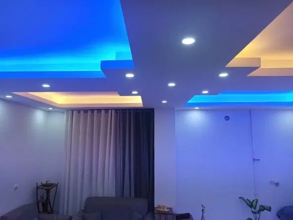 آپارتمان ۸۵ متری سر خیابان اصلی هشت بنگله