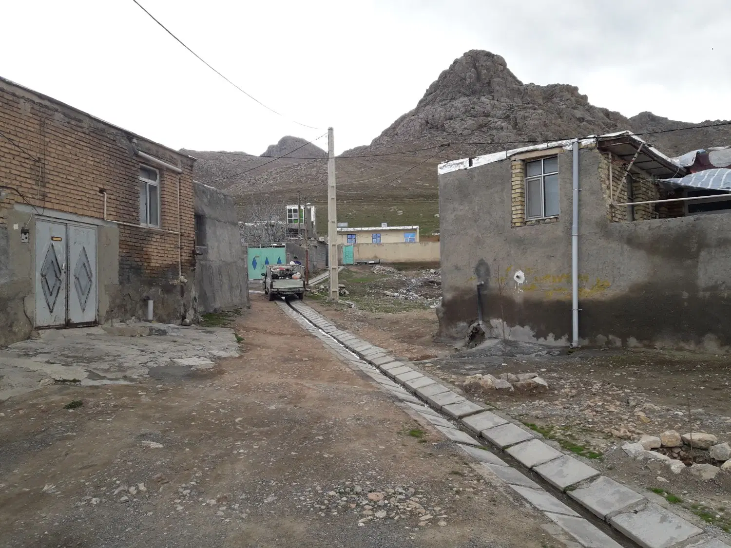 زمین ۳۲۲متری قزانچی