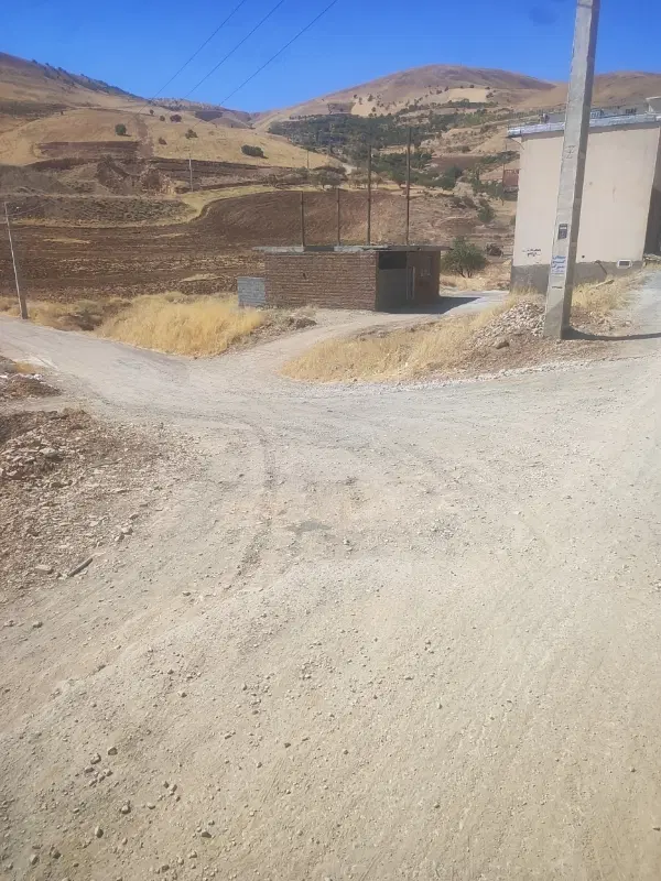 زمین 95متری درحسن اباد دو نبش