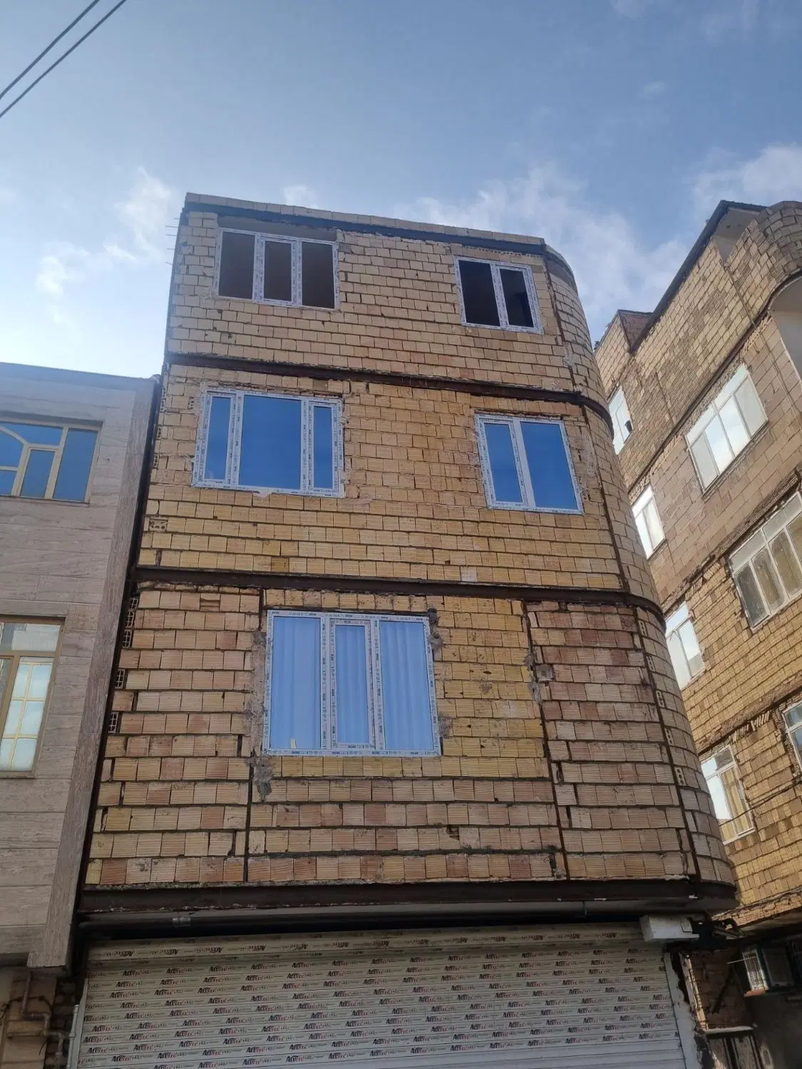 ۸۰متری دوخواب توس ۵۳