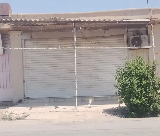 یک مغازه در خیابان سعدی چاراه براهویی فروشی