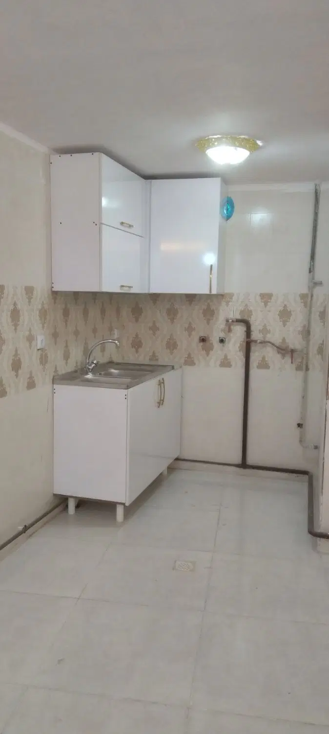 واحد مجردی زیرزمین حدود ۵۰متر