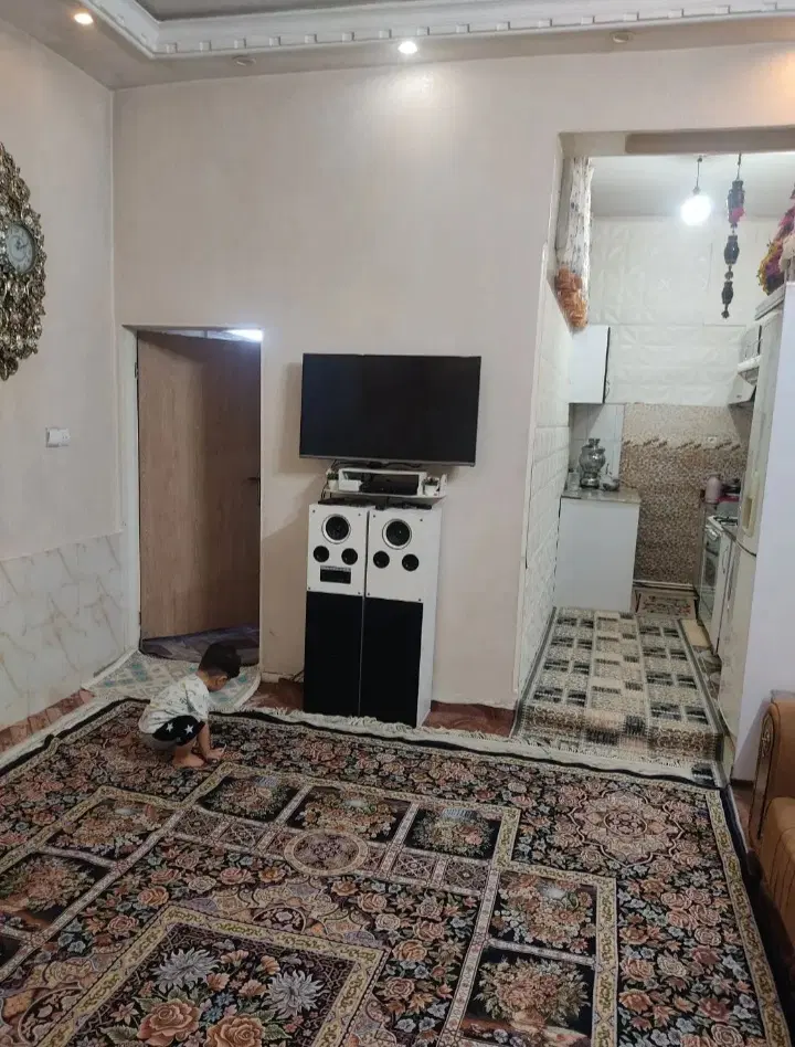 خانه ۵۰ متری حیاط دار