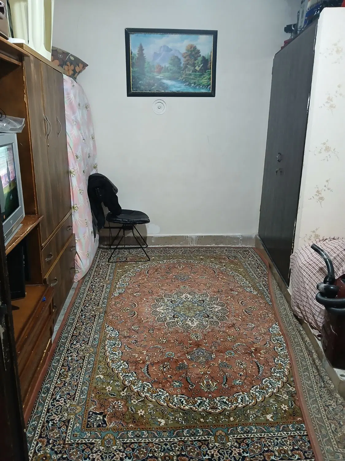 واحد ۶۰ متری در خیابان امامزاده