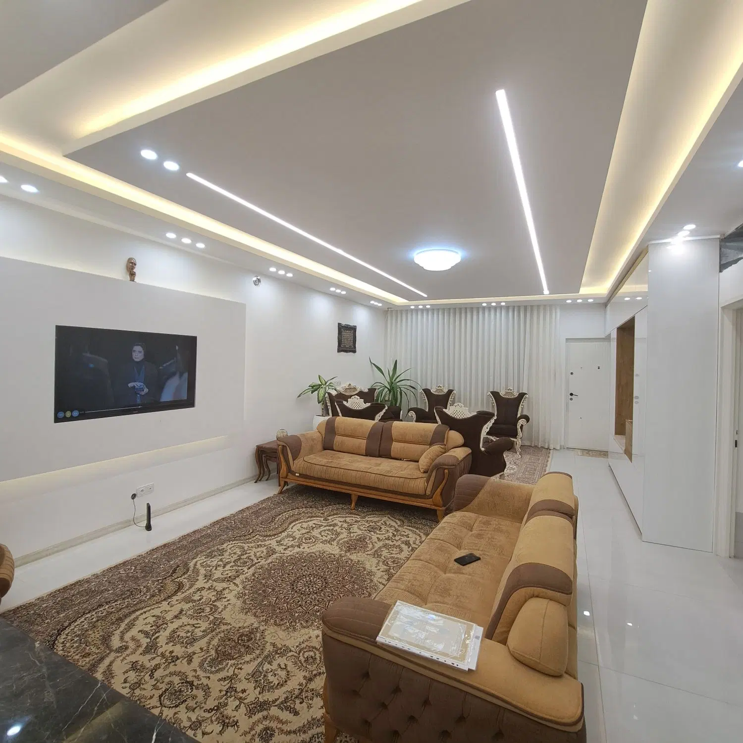 فروش منزل مسکونی دو طبقه در بلوار امام رضا