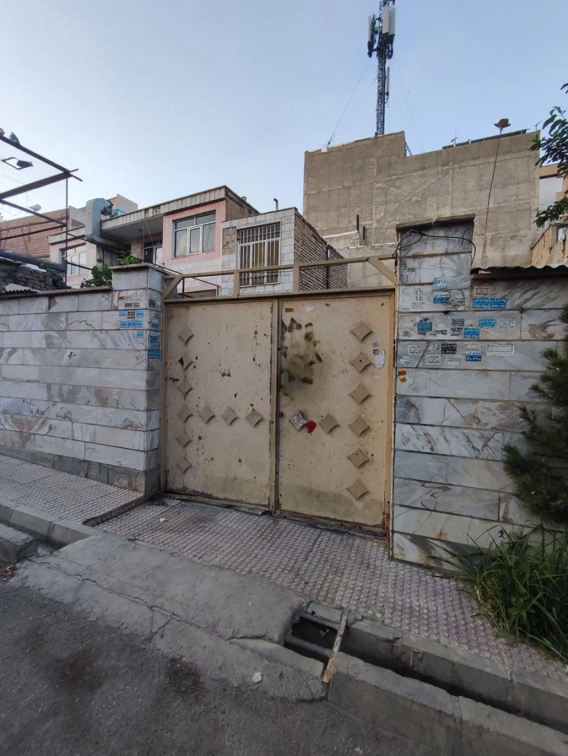 زمین۲۰۰متری برجاده_سند تک برگ_مناسب مشارکت درساخت
