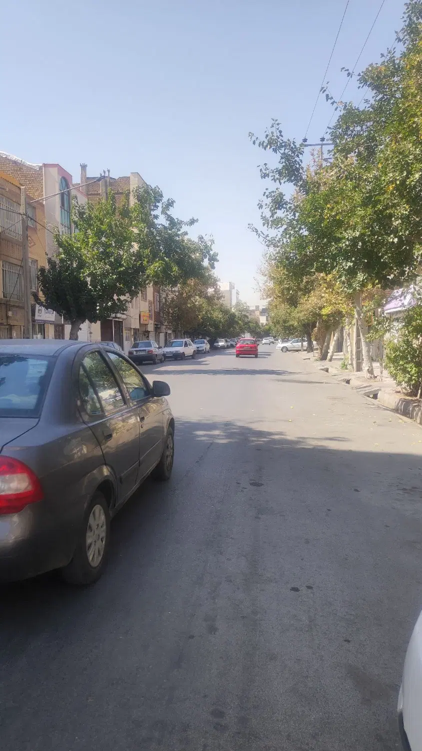 ۱۰۵ متر خیابان ۲۰ متری ابوطالب