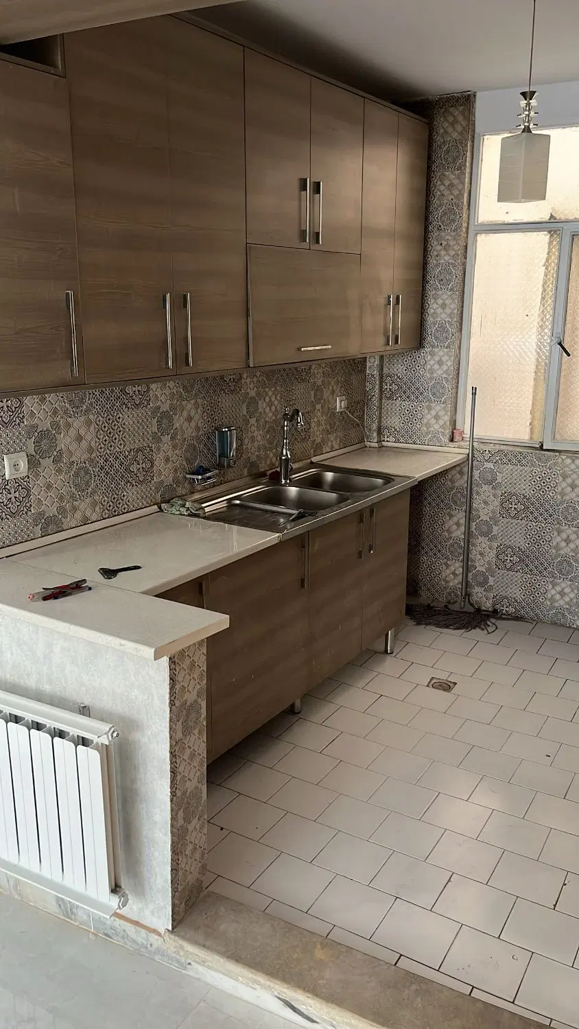 واحد ۶۹ متری ۲خوابه با پارکینگ