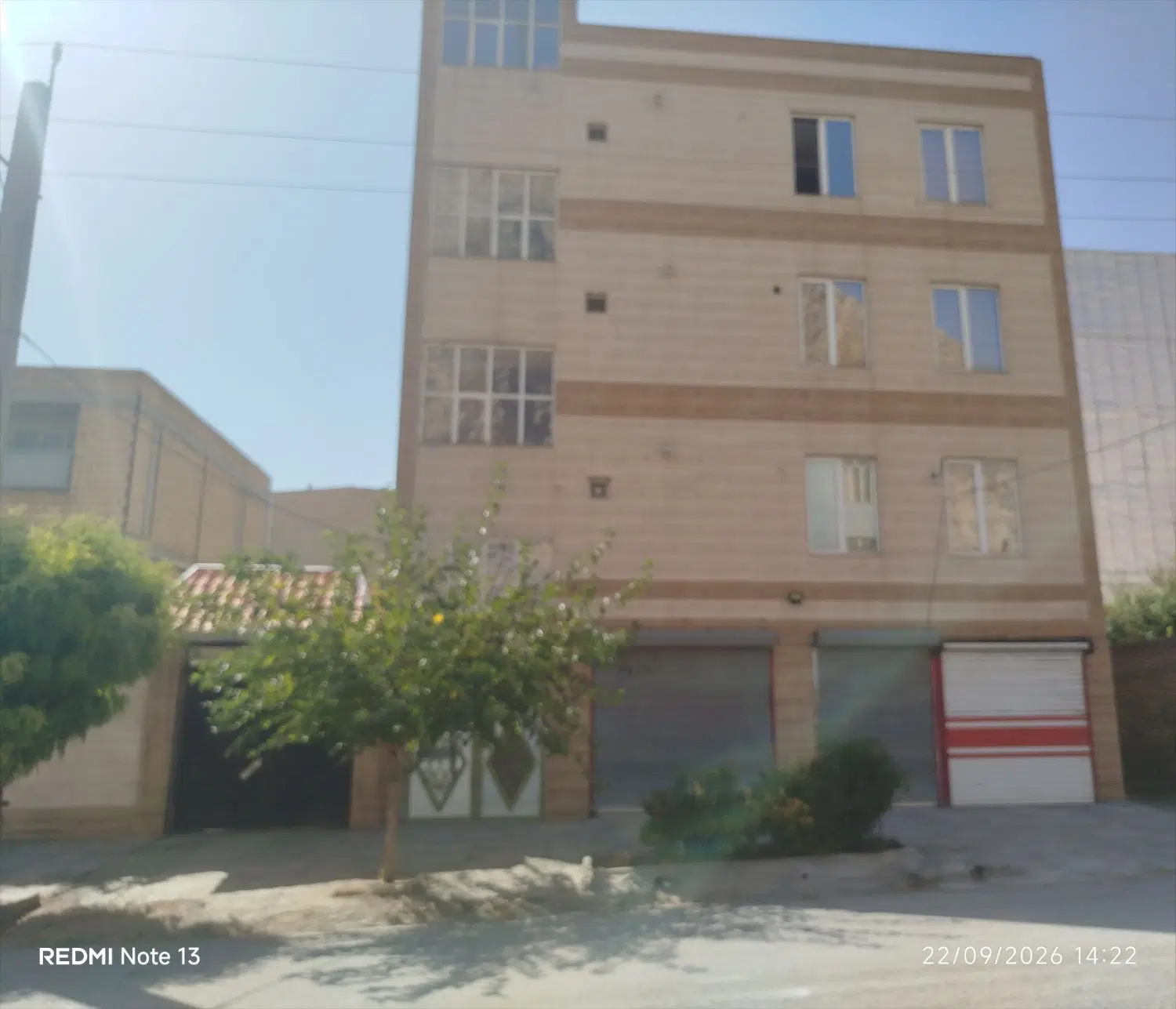 ساختمان ویلایی تنگه خیابان خاقانی شروانی