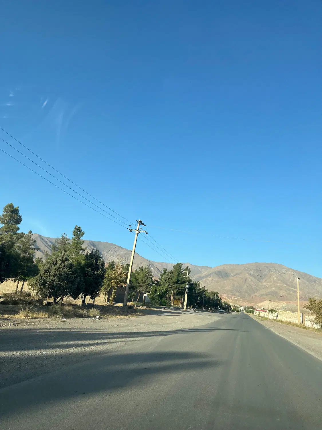 زمین سند دار جاده باغرود(قابل معاوضه)
