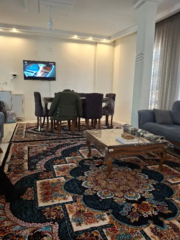 135 متر فرعی بهار غرق در نور