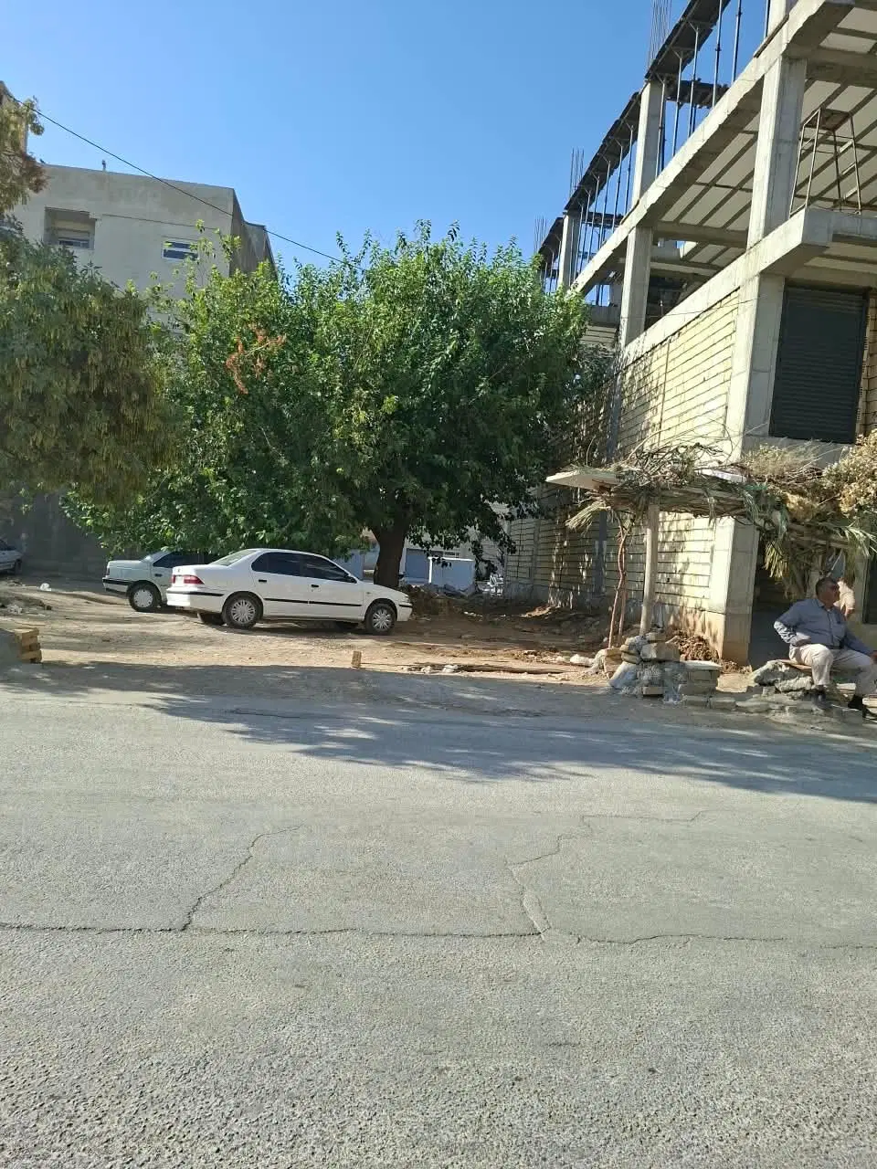 زمین 240 متری گلدشت شرقی