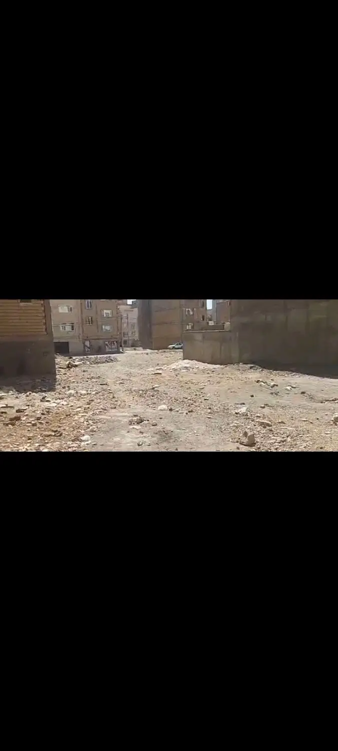 زمین فروشی