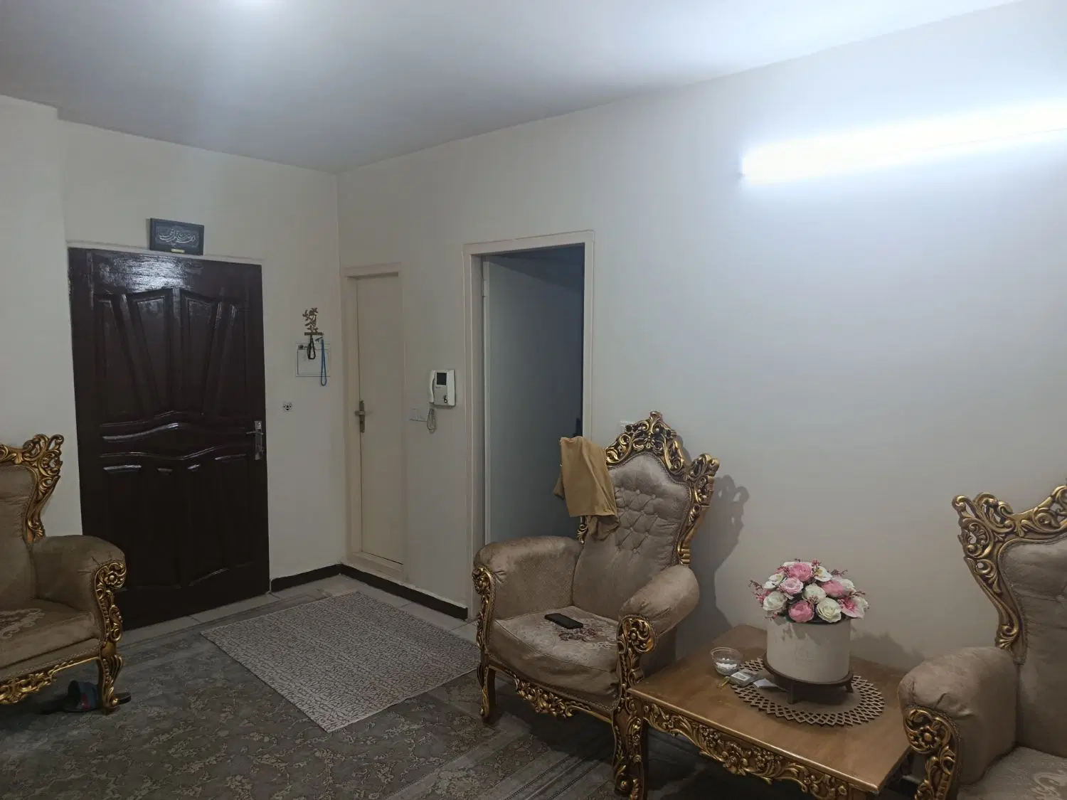 رهن کامل آپارتمان مسکونی فریدون احمدی