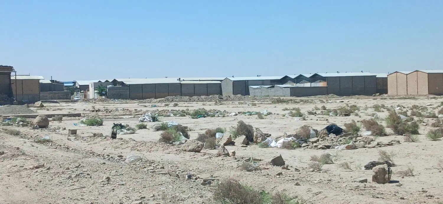 زمین ۱۲۰ متری