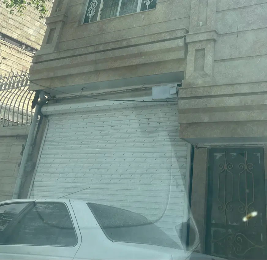 مغازه ۱۵ متری. منزل اباد