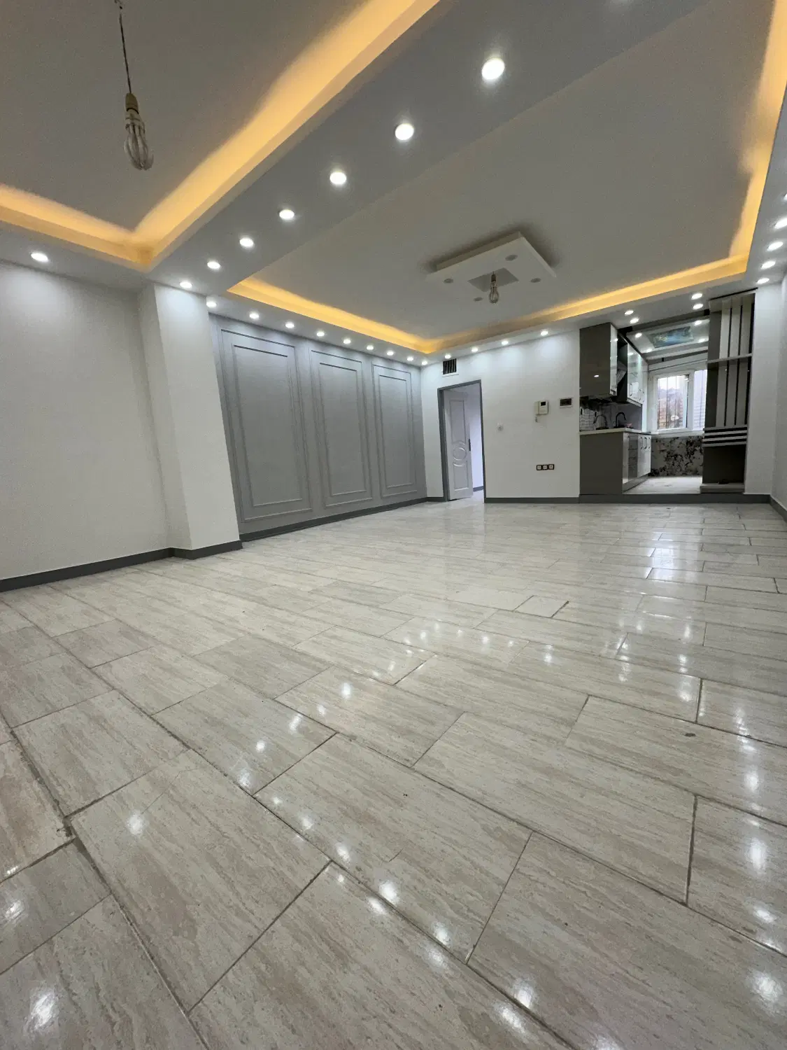 واحد ۱۰۰ متری شاهین ویلا