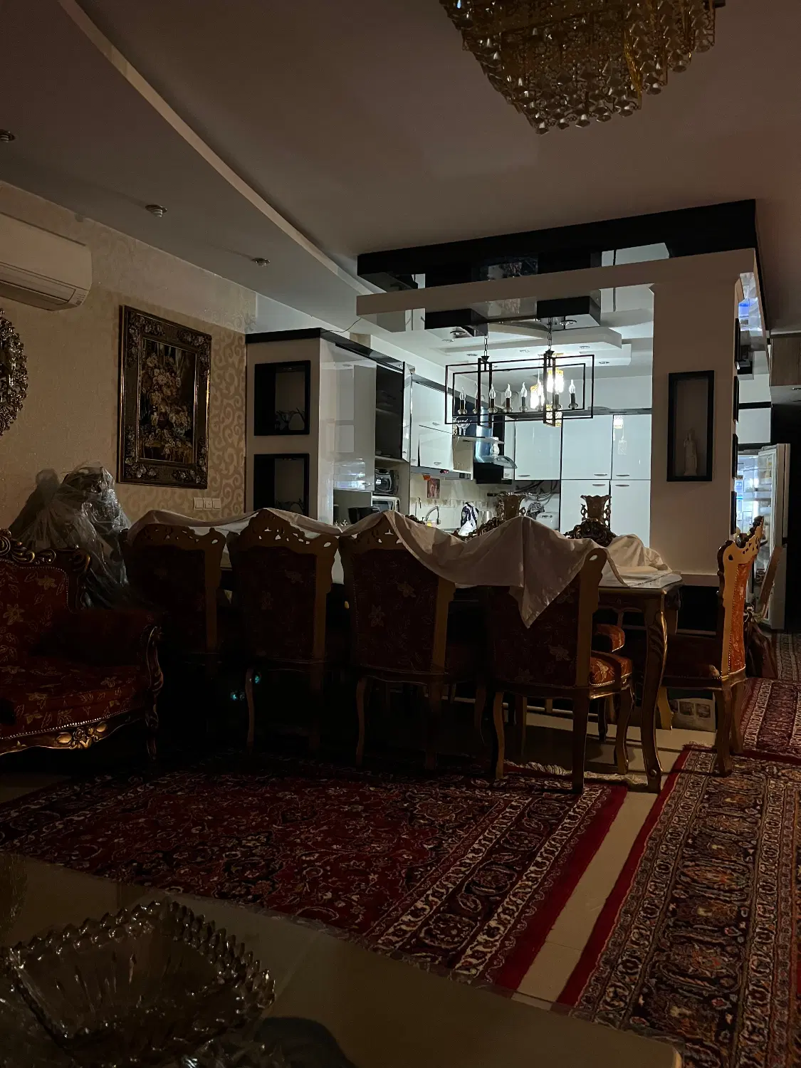 آپارتمان شیک در ابتدای بلوار وکیل آباد